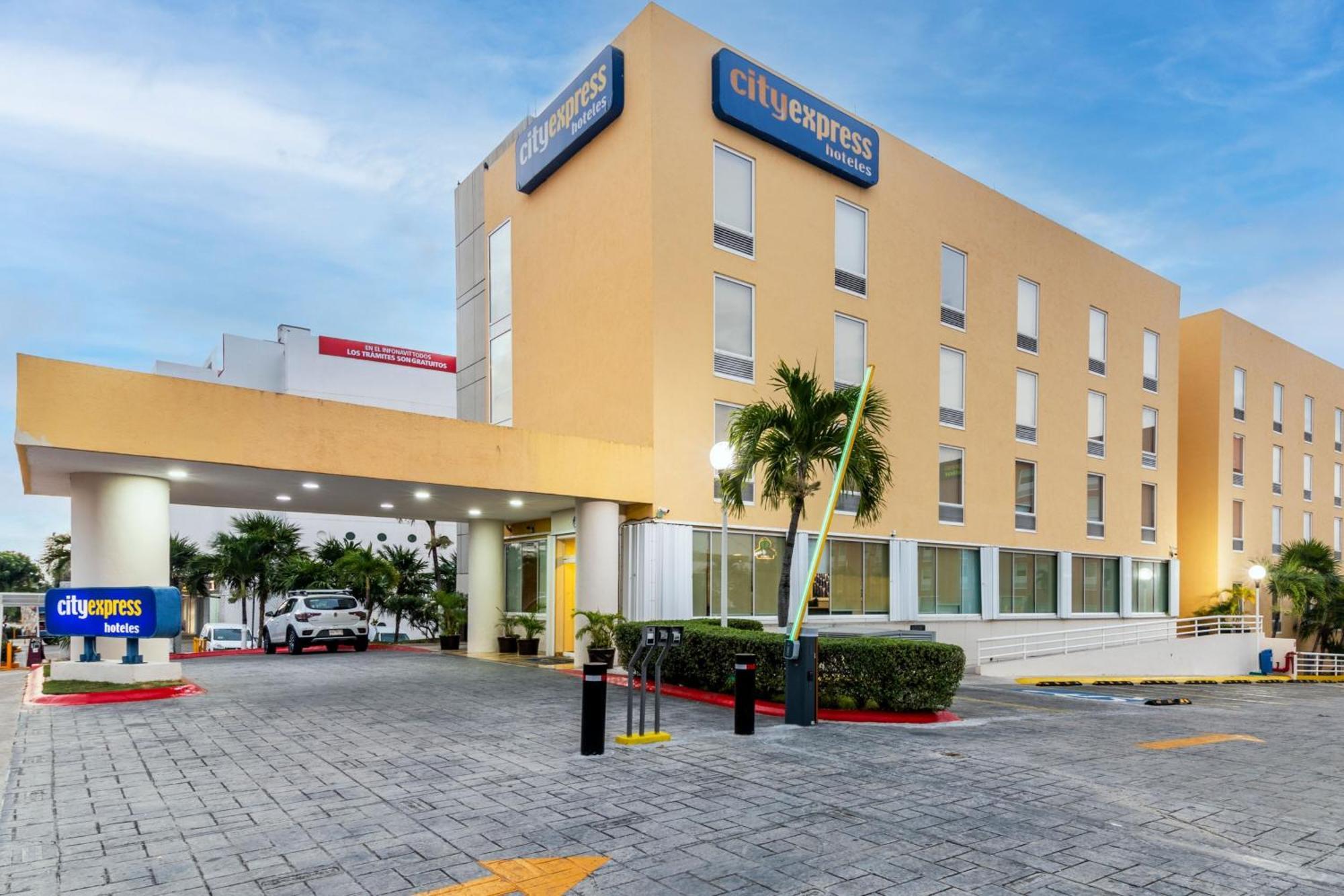 City Express By Marriott Cancún Exterior foto